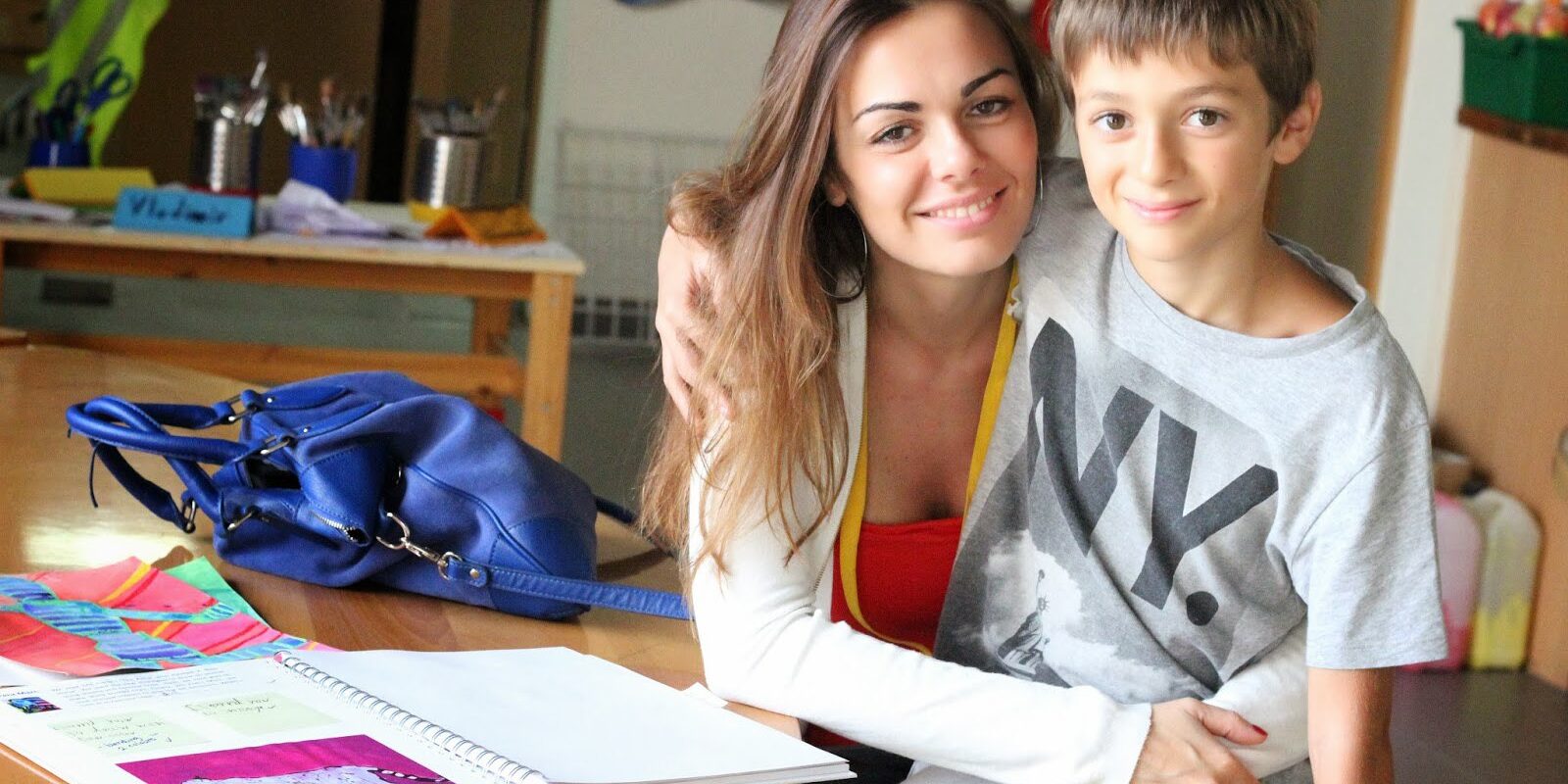 CONTATTO FISICO NELLA DIDATTICA: UN’ARMA EDUCATIVA CONTATTO FISICO NELLA DIDATTICA: UN’ARMA EDUCATIVA