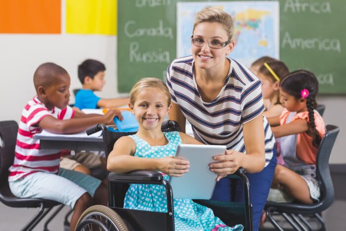 LA VALUTAZIONE DEGLI ALUNNI DISABILI.