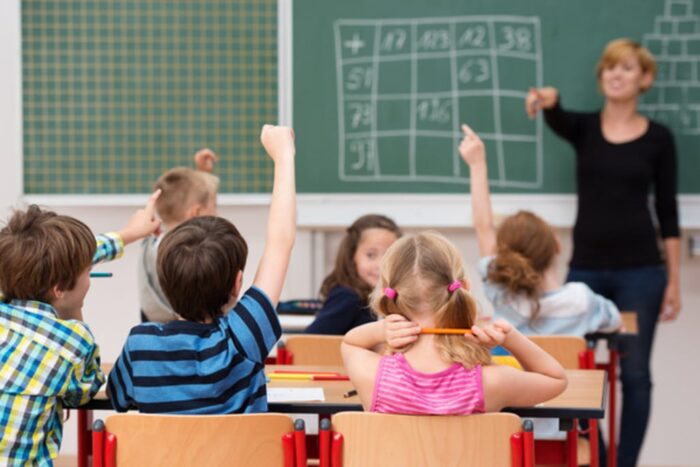 BRAINSTORMING A SCUOLA