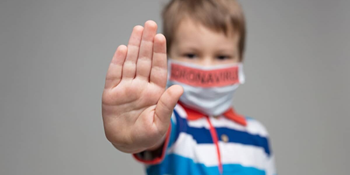 I BAMBINI RARAMENTE TRASMETTONO IL COVID-19 I BAMBINI RARAMENTE TRASMETTONO IL COVID-19